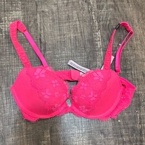Victoria's Secret Hot Pink Lace Bra-New with Tags